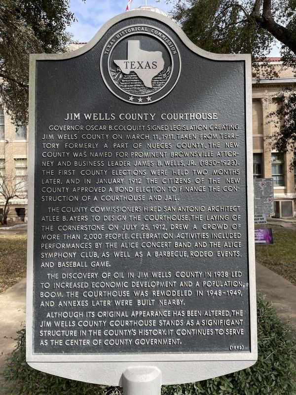 Jim Wells County Courthouse Marker image. Click for full size.