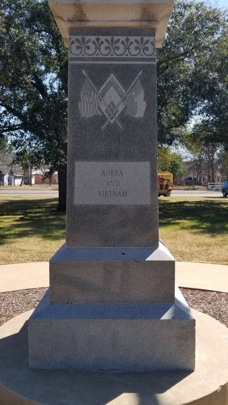 Medina County War Memorial (left side) image. Click for full size.