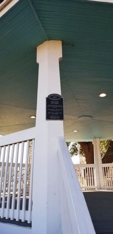 "Bandstand" The Gazebo and Marker image. Click for full size.