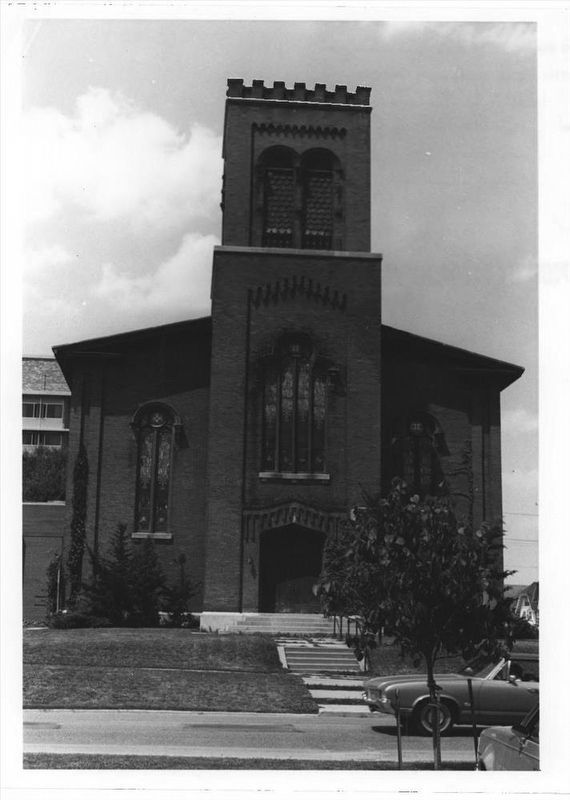 North Presbyterian Church image. Click for more information.