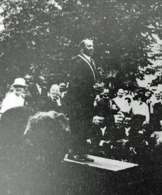 Marker detail: W.E.B. Du Bois speaking at Atlanta University in 1920 image. Click for full size.