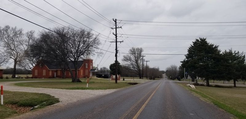 The view of the Chambersville Marker along the street image. Click for full size.
