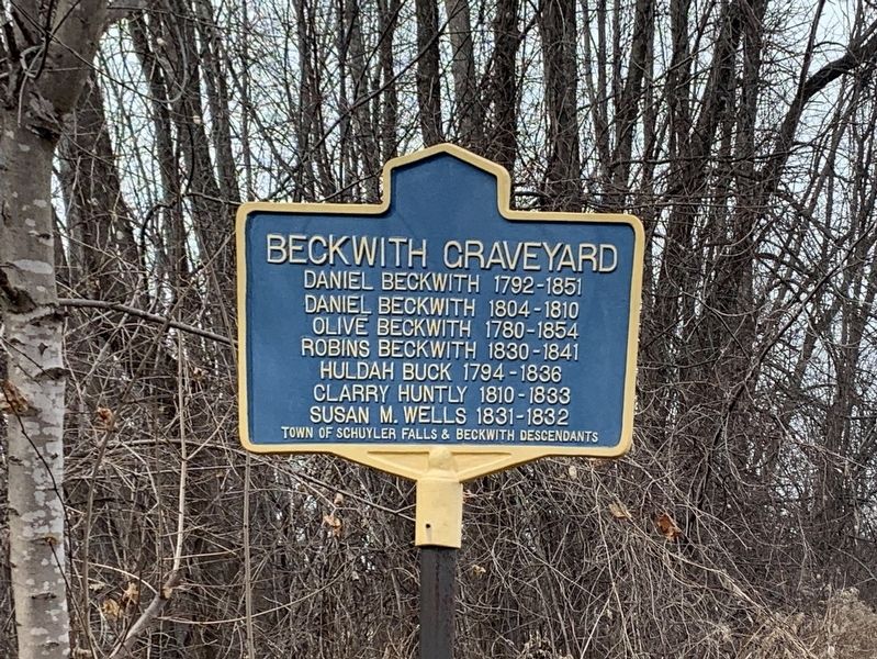 Beckwith Graveyard Marker image. Click for full size.