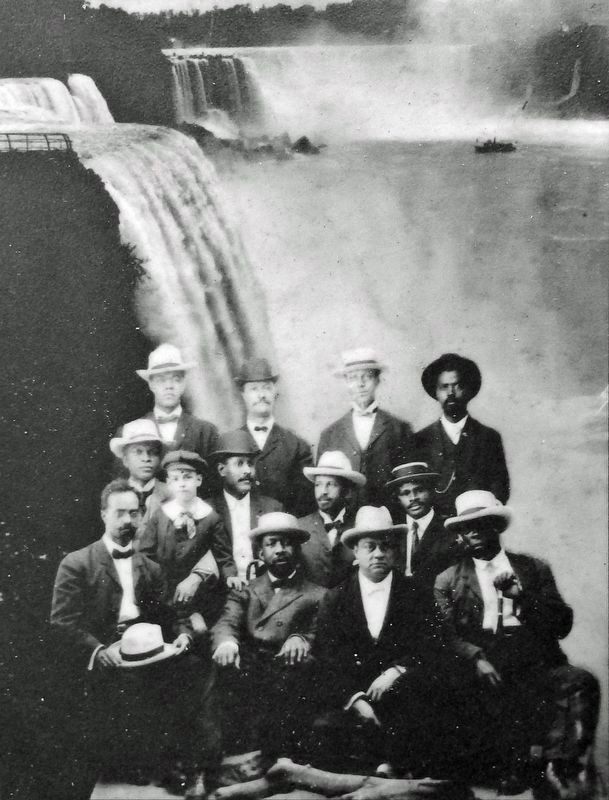 Marker detail: Du Bois & other founders of Niagara Movement met on Canadian side of falls in 1905. image. Click for full size.