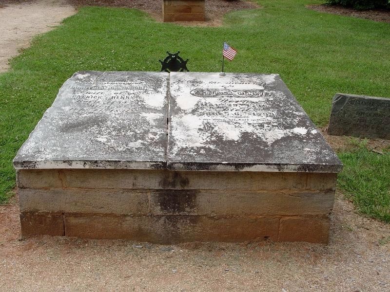 The tombs of Patrick (right) and Dorothea Henry at Red Hill image. Click for full size.