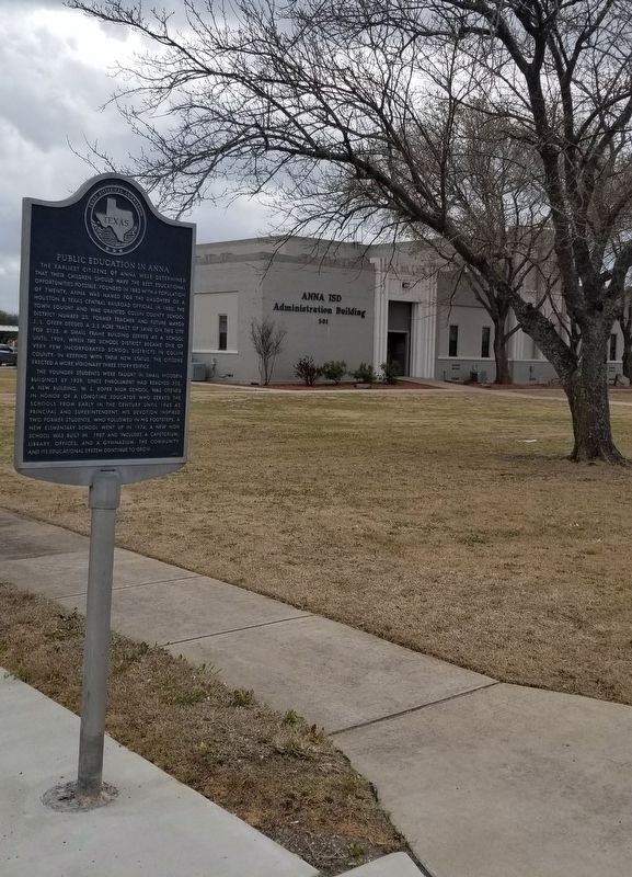 The view of the Marker in front of the Anna ISD Administration building image. Click for full size.