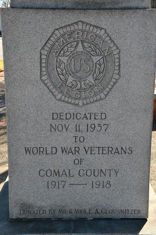 Comal County World War I Monument image. Click for full size.
