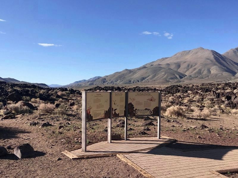 Fossil Falls Marker image. Click for full size.