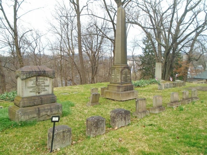 Traill Green Family Plot image. Click for full size.