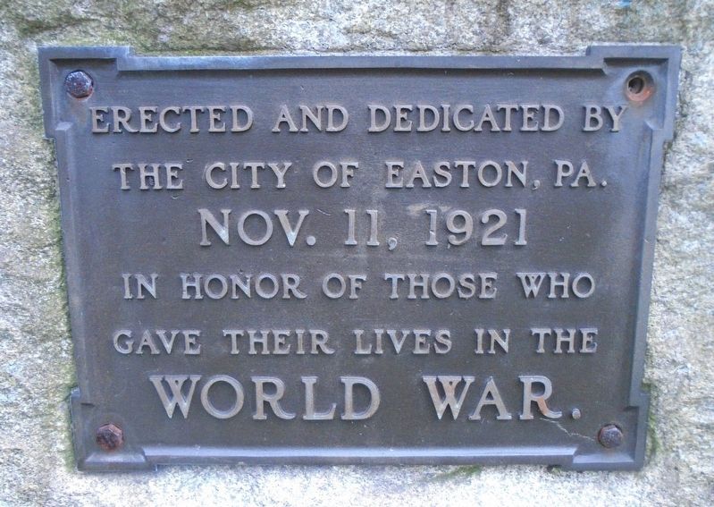 World War Memorial Dedication Marker image. Click for full size.