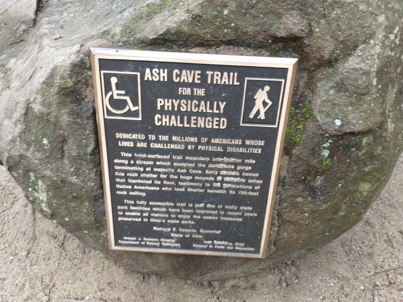 Ash Cave Trail Marker image. Click for full size.