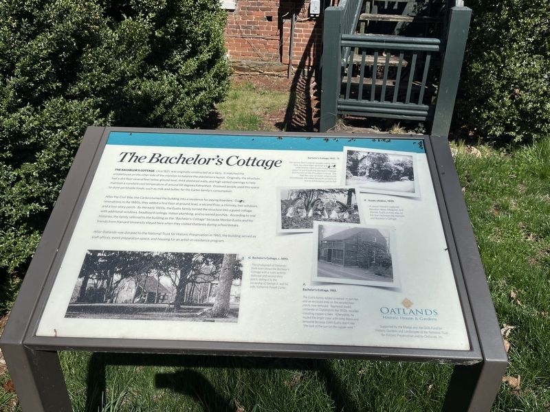The Bachelor's Cottage Marker image. Click for full size.