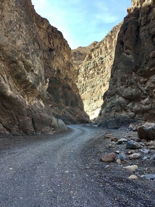 Titus Canyon Road image. Click for full size.