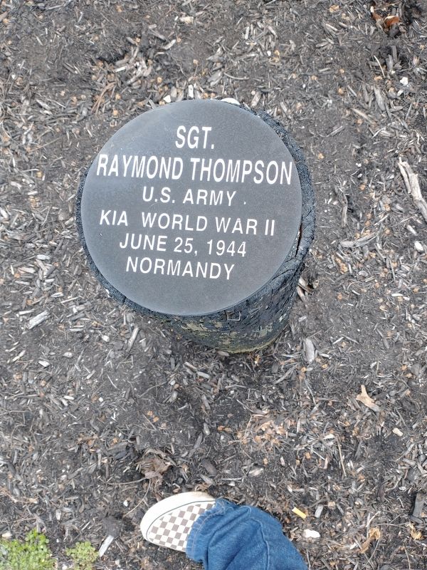 Sgt. Raymond Thompson Marker image. Click for full size.