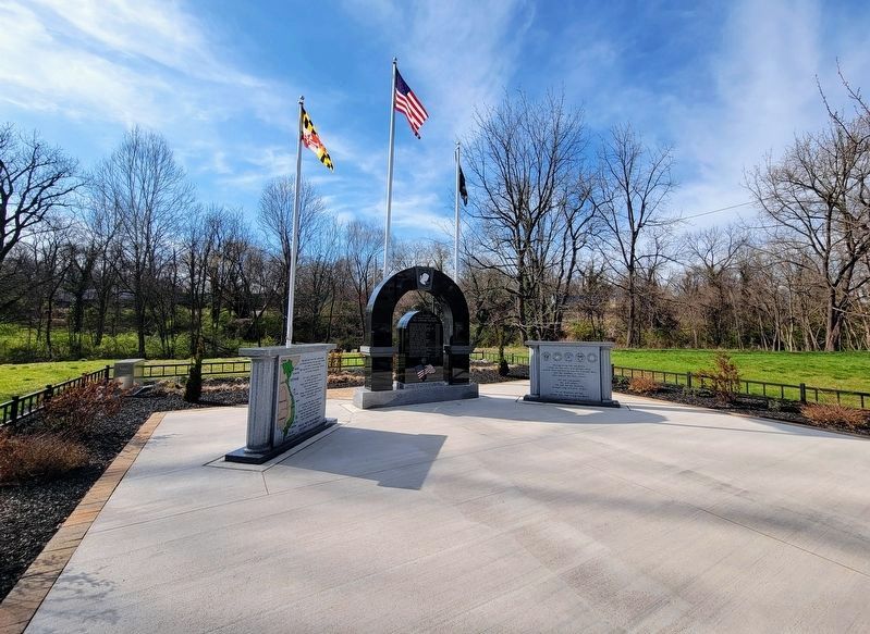 Vietnam War Veterans Monument image. Click for full size.