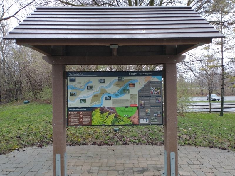 The Towpath Trail Marker image. Click for full size.