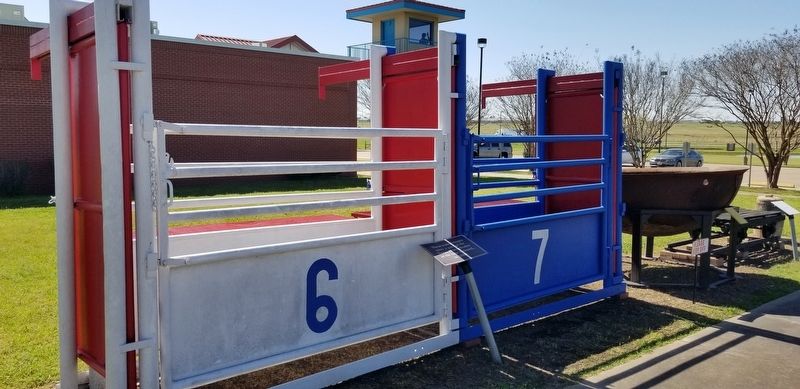 The front side of the Texas Prison Rodeo Chutes and Marker image. Click for full size.
