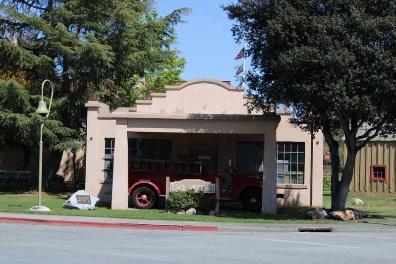 Carl M. Luck Gas Station and Marker image. Click for full size.