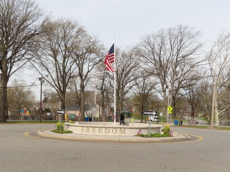 V.F.W. Post 2648 Veterans Monument image. Click for full size.