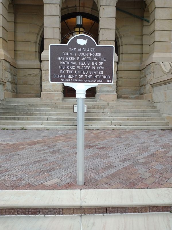 The Auglaize County Courthouse Marker image. Click for full size.