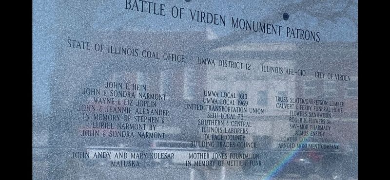 Battle of Virden Monument image. Click for full size.