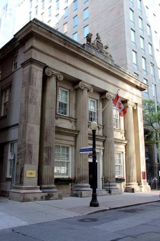 Toronto Post Office/Le bureau de poste de Toronto Marker image. Click for full size.