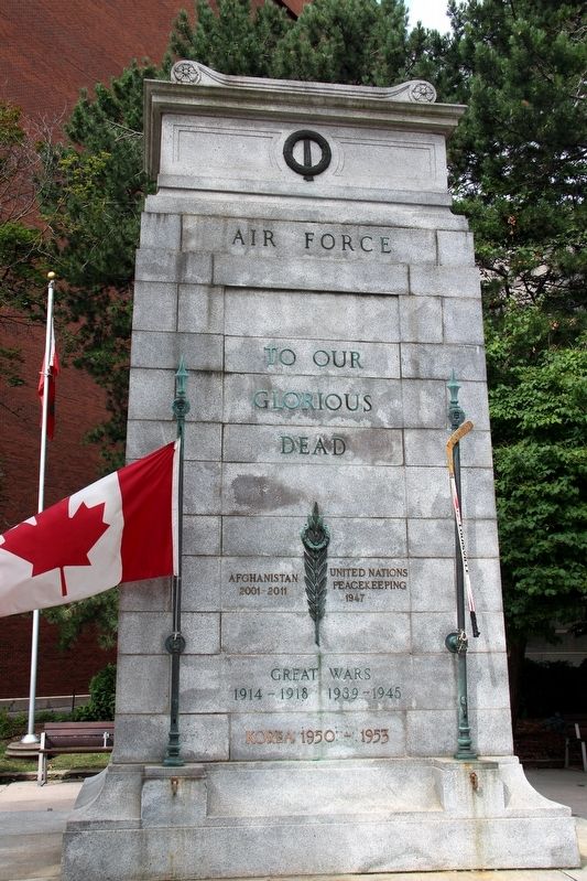 Kitchener Cenotaph image, Touch for more information