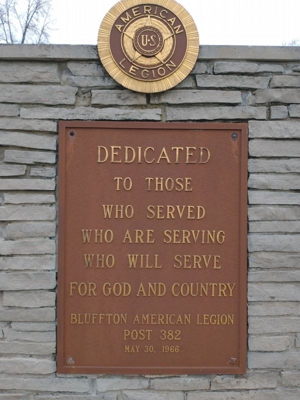 Bluffton Veterans Memorial image. Click for full size.