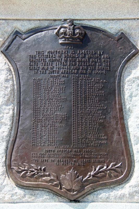 Dundas Cenotaph Marker image. Click for full size.