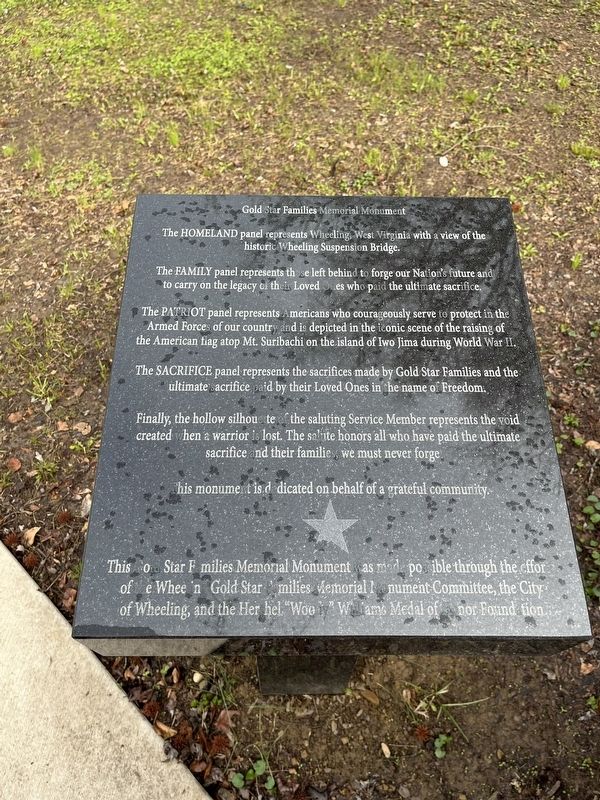 Gold Star Families Memorial Monument image. Click for full size.