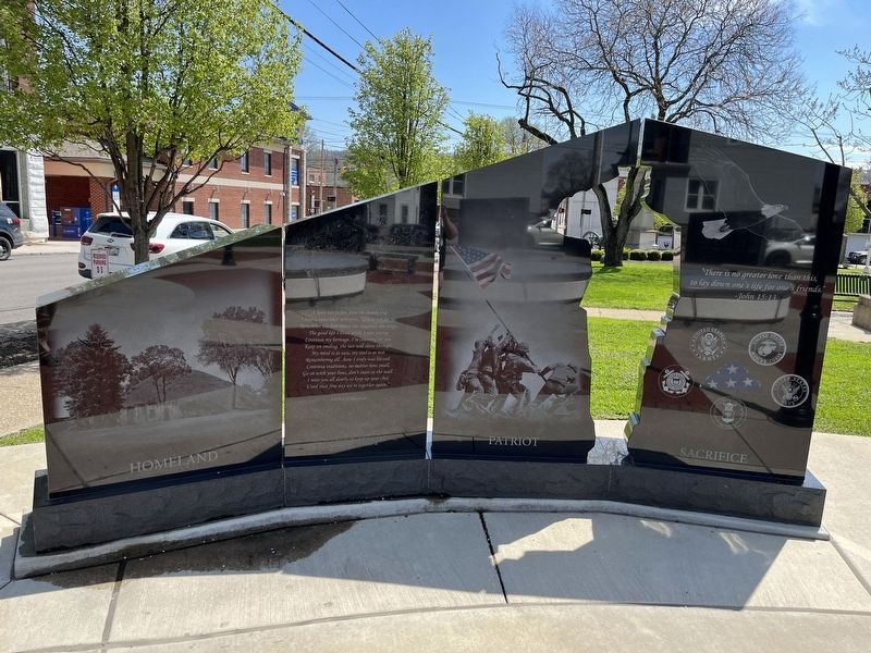 Gold Star Families Memorial Monument image. Click for full size.