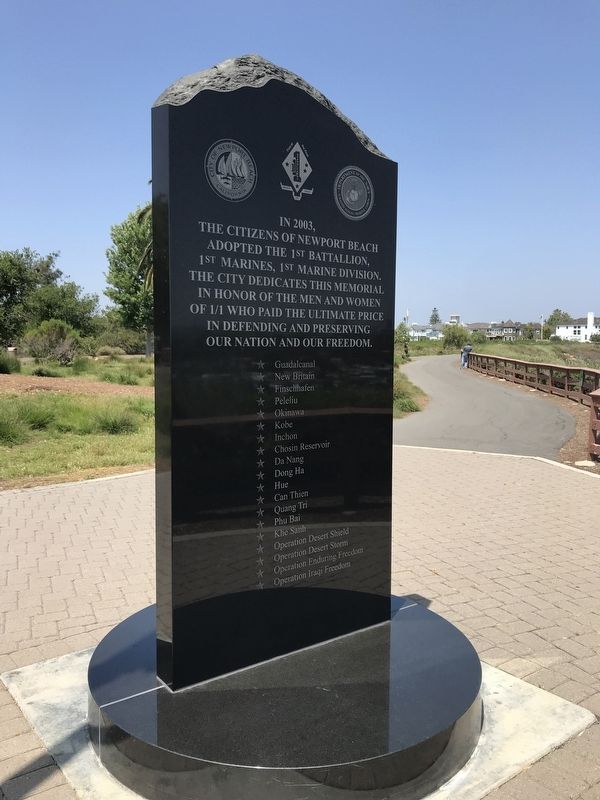 1st Battalion, 1st Marines, 1st Marine Division Memorial image. Click for full size.