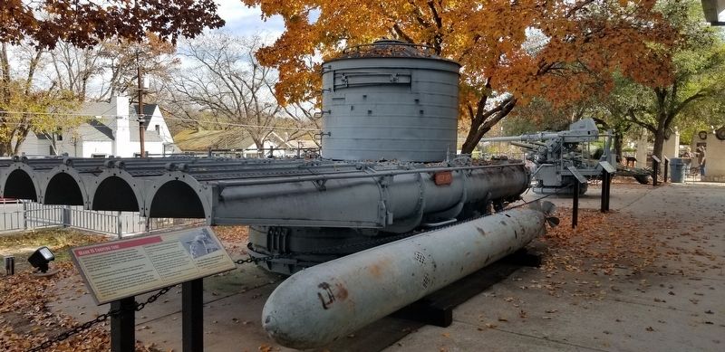 The front view of the Mark 15 Torpedo Tube and Marker image. Click for full size.