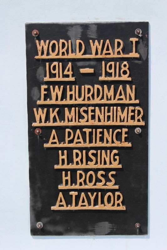 Strongfield Cenotaph detail (World War I) image. Click for full size.