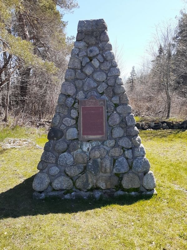 Bloody Creek Marker Cairn image. Click for full size.