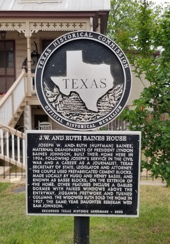 J.W. and Ruth Baines House Marker image. Click for full size.