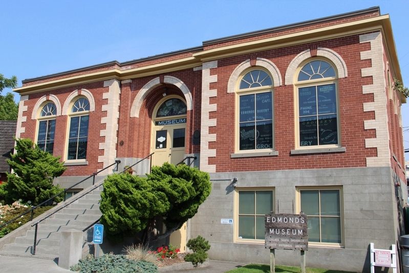 Edmonds Carnegie Library image. Click for full size.