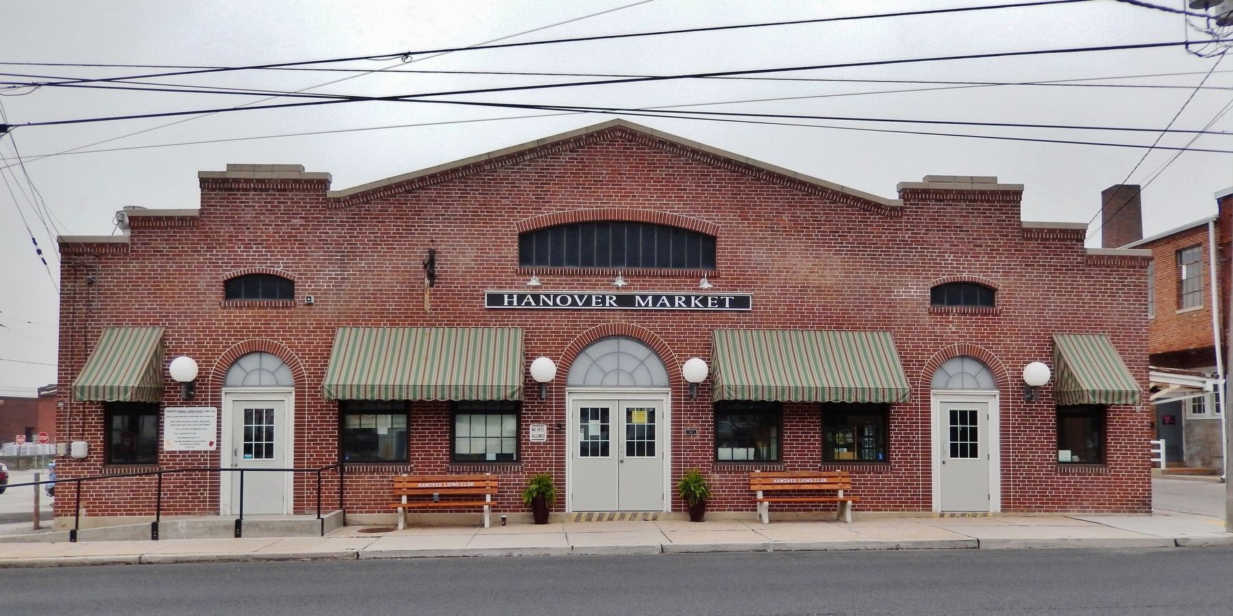 Hanover Market House image. Click for full size.