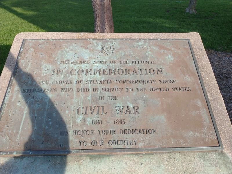 Sylvania Civil War Memorial image. Click for full size.