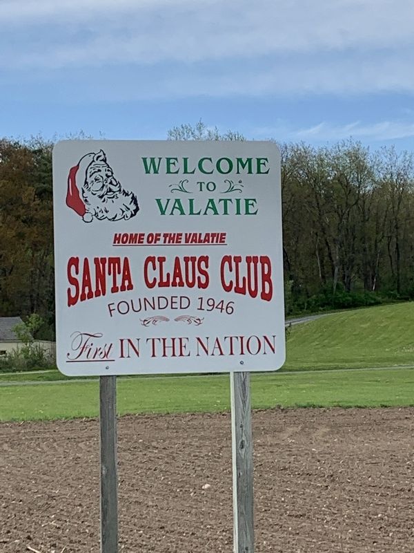 Santa Claus Club Marker image. Click for full size.