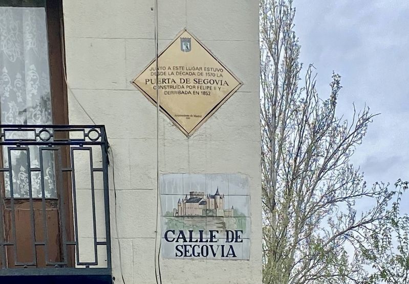 Puerta de Segovia Marker image. Click for more information.