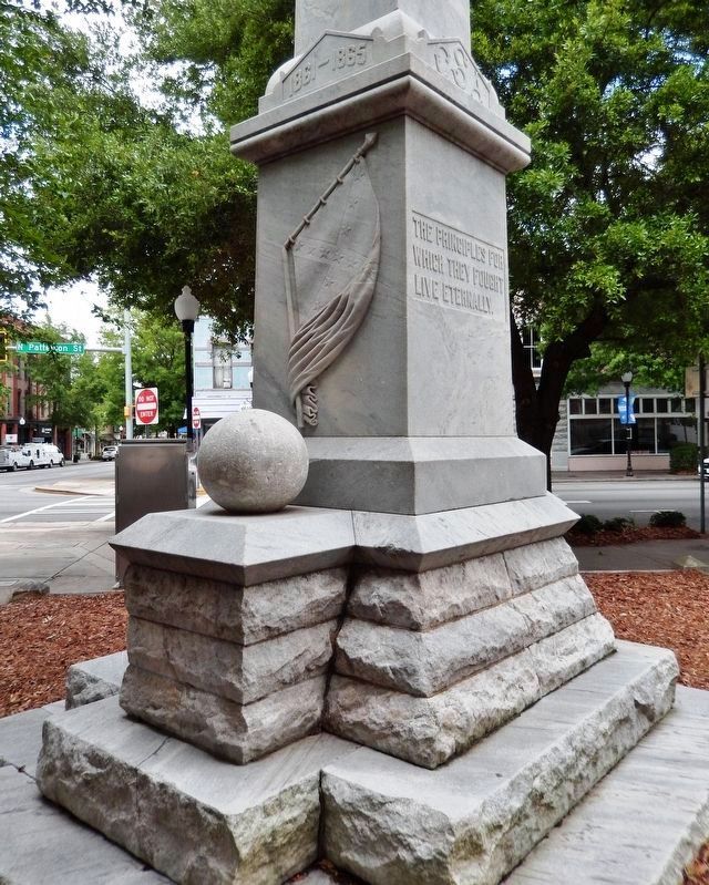 Lowndes County Confederate Monument image. Click for full size.