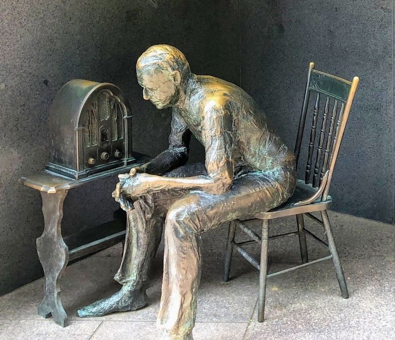 Fireside Chat Sculpture image. Click for full size.