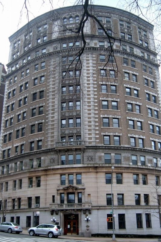 The Colosseum, 435 Riverside Drive. Click for full size. The Colosseum, 435 Riverside Drive image. Click for full size.
