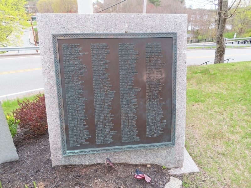 North Smithfield Veterans Monument image. Click for full size.