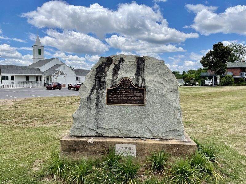 The Wetumpka Light Guard Marker on church property at rear of church. image. Click for full size.