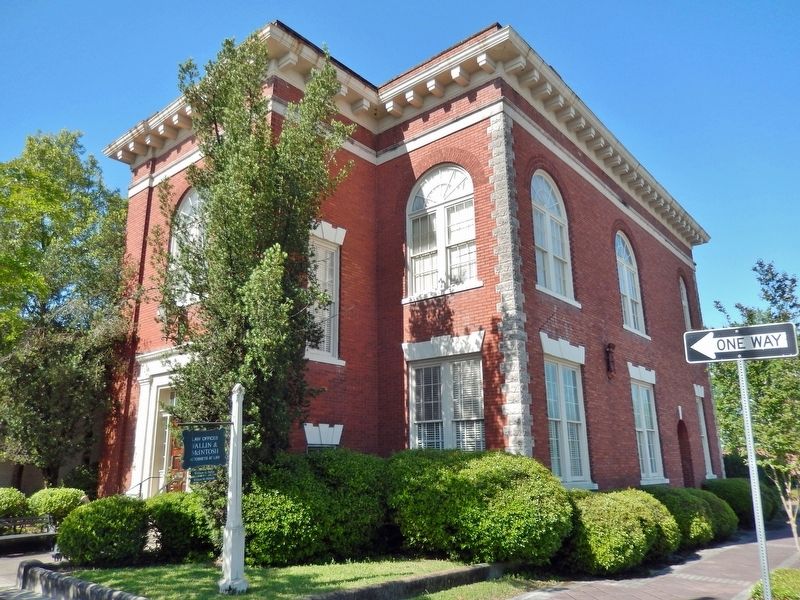 Carnegie Library of Moultrie (<i>northeast elevation</i>) image. Click for full size.