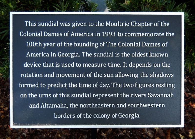 Colonial Dames of America Centennial Sundial Marker image. Click for full size.
