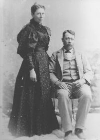 Lee and Rena Fuller Ives. Click for full size. Lee and Rena Fuller Ives image. Click for full size.
