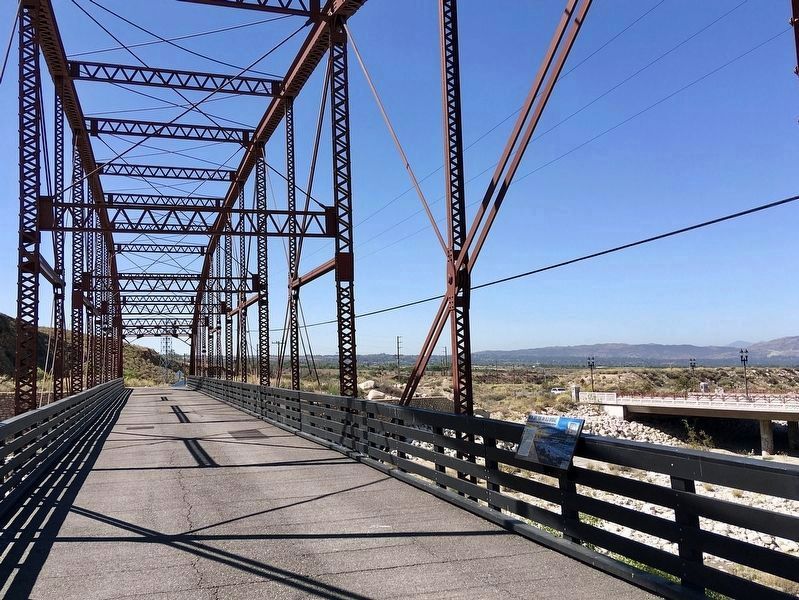Greenspot Road Bridge and Marker image. Click for full size.